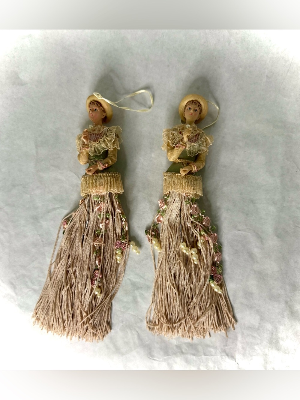 Porcelain Victorian Lady Christmas Ornaments ( Set Of 5) - Picture 10 of 16